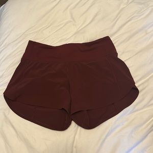 Maroon lululemon speed up 4in short